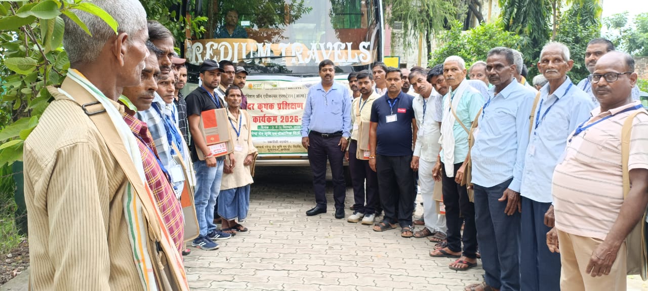 Farmers gathered during an exposure visit