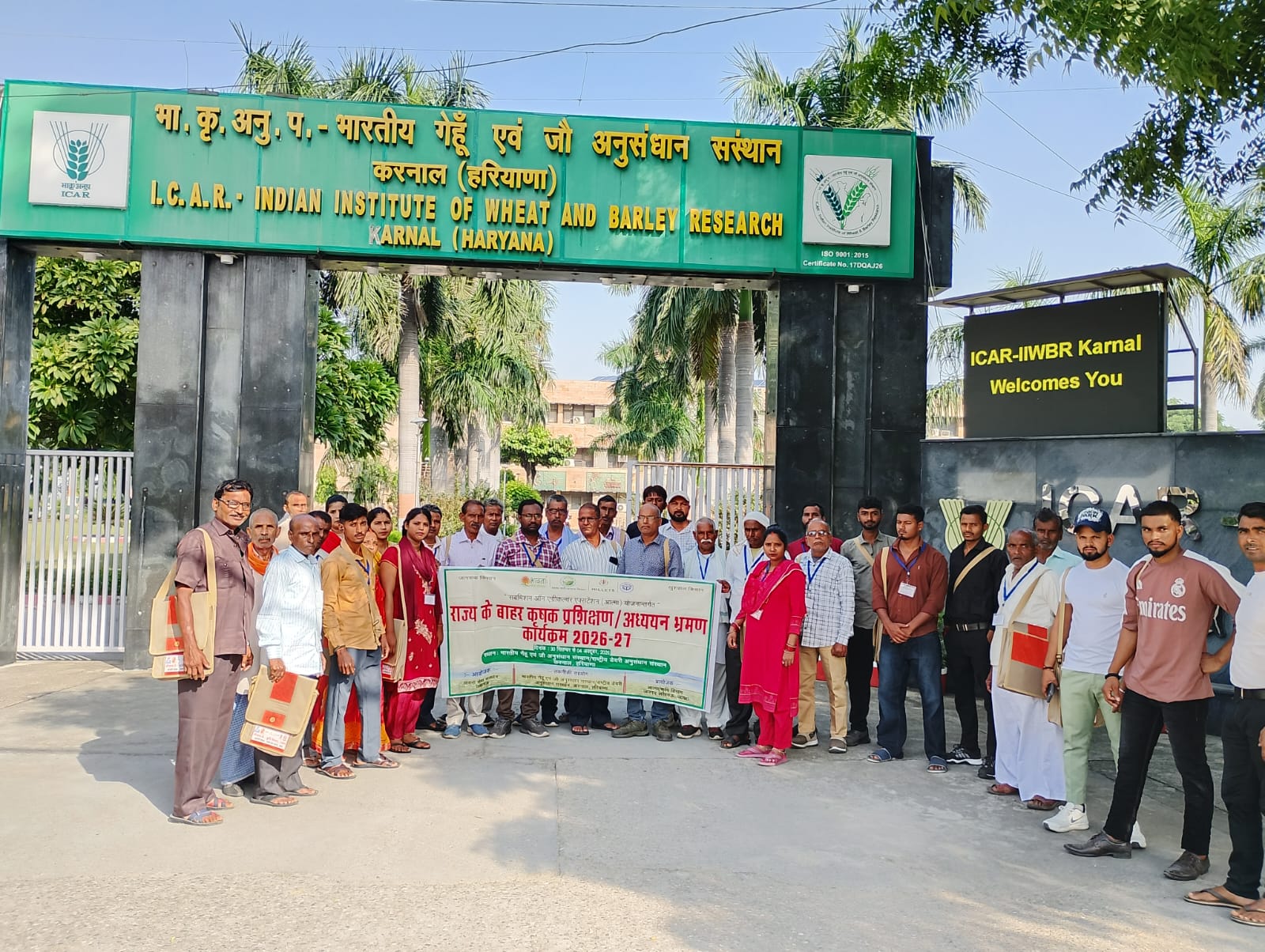 Participants during a wheat and barley learning visit